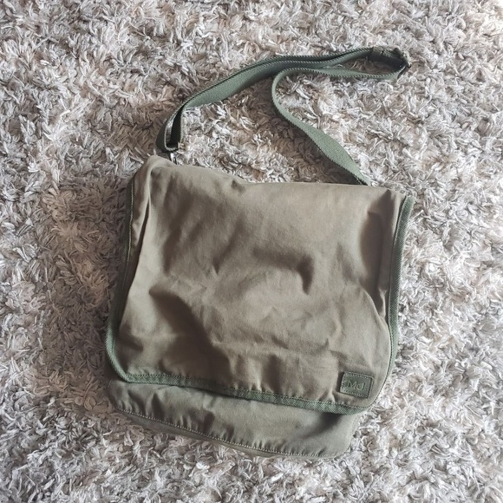 RARE Marc Jacobs army green crossbody ba‎